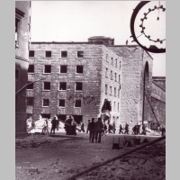 1944_Reichsbahnhotel nach Luftangriff.jpg